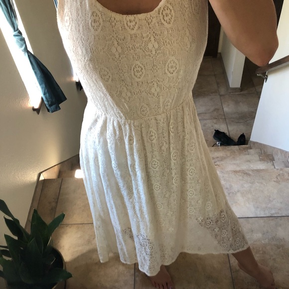 Small Remain Cream Floral Print Long Dress 👗 - Picture 7 of 7